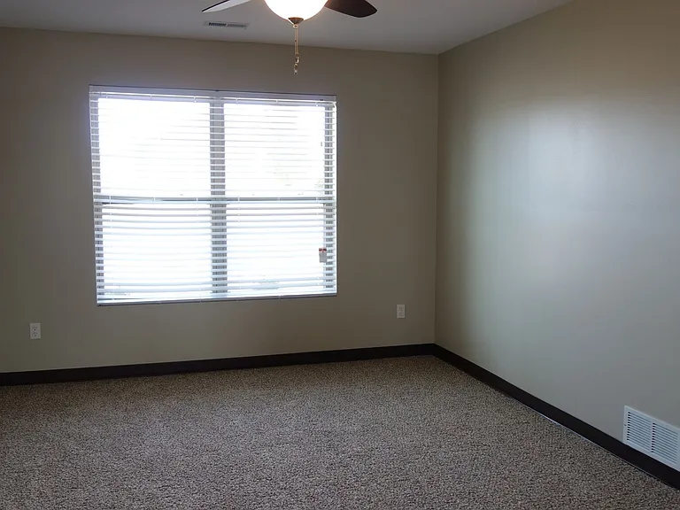 Manor Homes — Photo 123