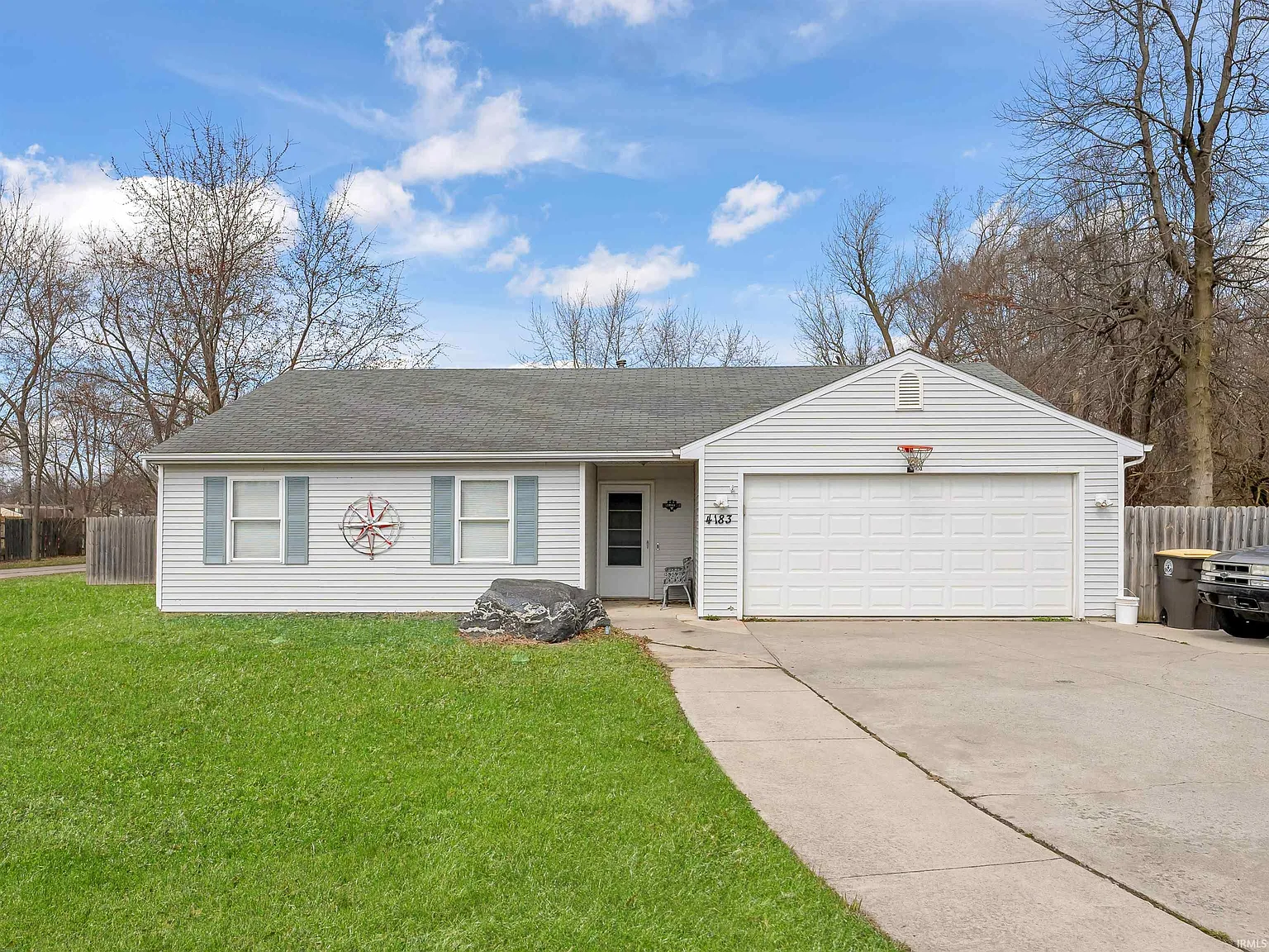 4183 Stellhorn Rd photo 1