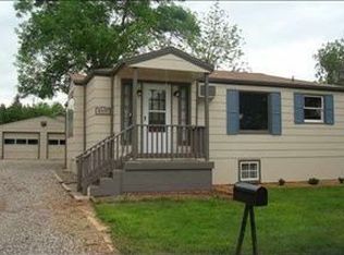 4108 Sunset Dr, Rapid City, SD 57702