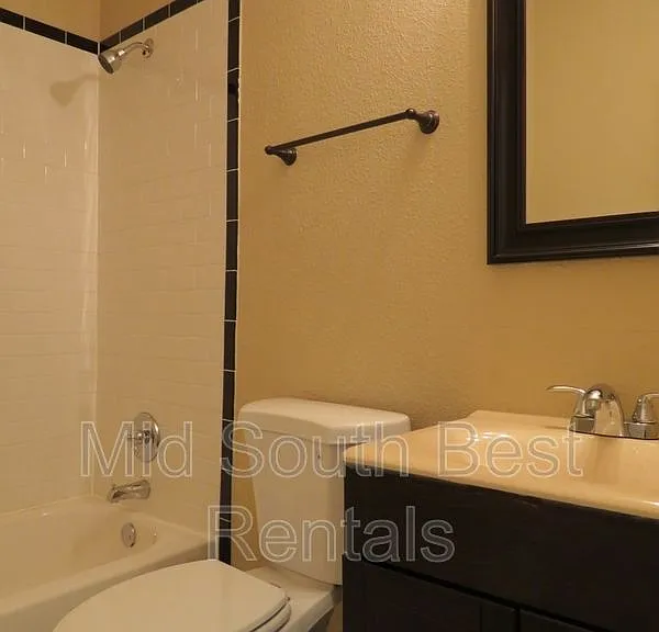 4321 Crescent Park Dr — Photo 4