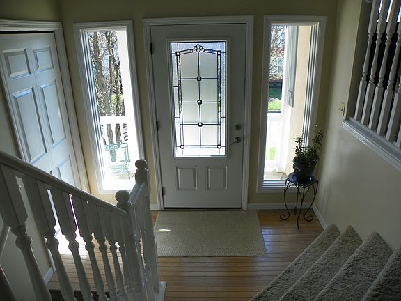 2nd image of 105 Pinecrest Dr