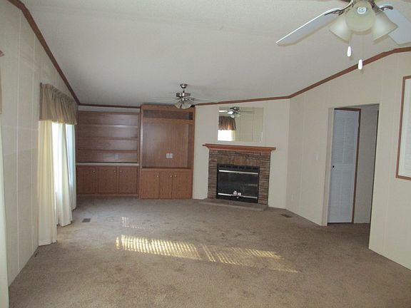 Family Room_01132014