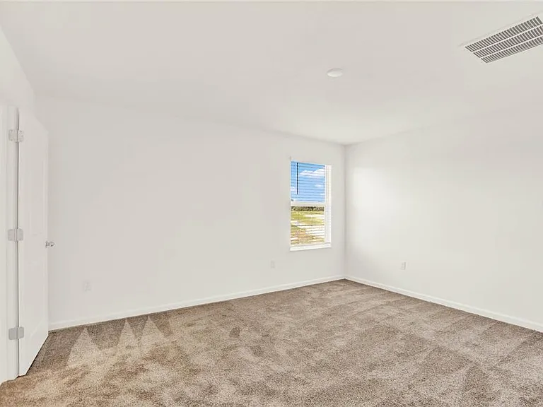 517 Bell Prairie Cir — Photo 17