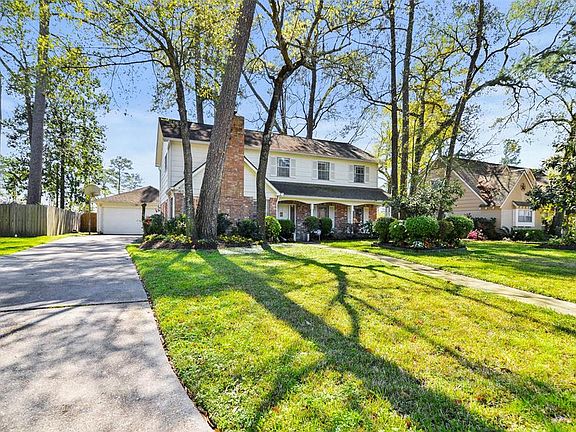 3rd image of 5903 Lorinowoods Dr