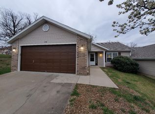 298 Forest Ln, Branson, MO 65616