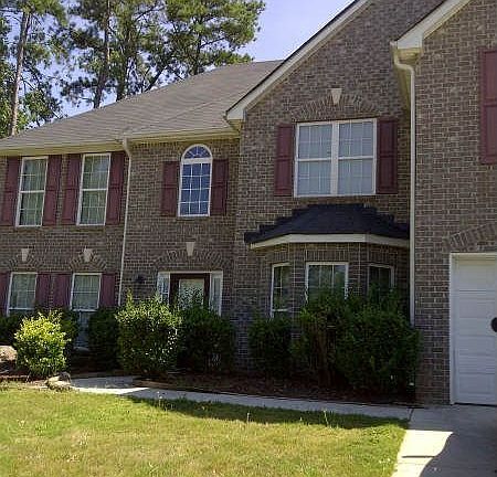 2nd image of 5793 Fairington Farms Ct