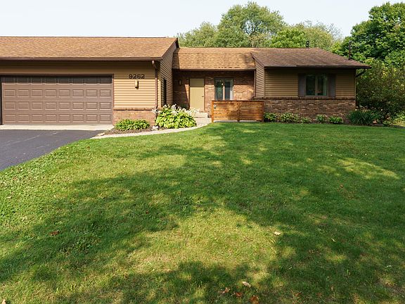 4th image of 9262-9264 Stadium Dr