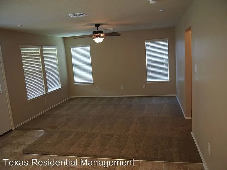 5012 Lions Gate Ln — Photo 5