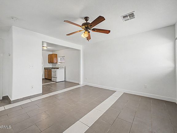 4th image of 429 N 20TH Avenue
