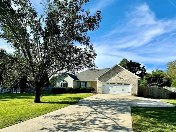 3016 Greene Cross Ct, Winston Salem, NC 27107