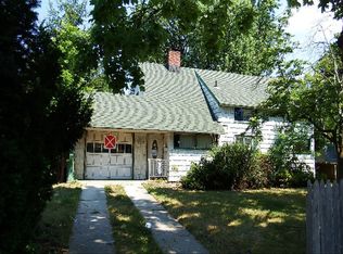 51 Eve Ln, Levittown, NY 11756