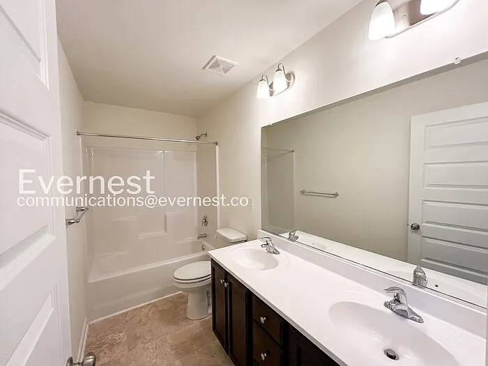 7731 Leeds Castle Ln — Photo 16