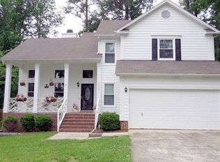 12125 Ranleigh Ct, Raleigh, NC 27613