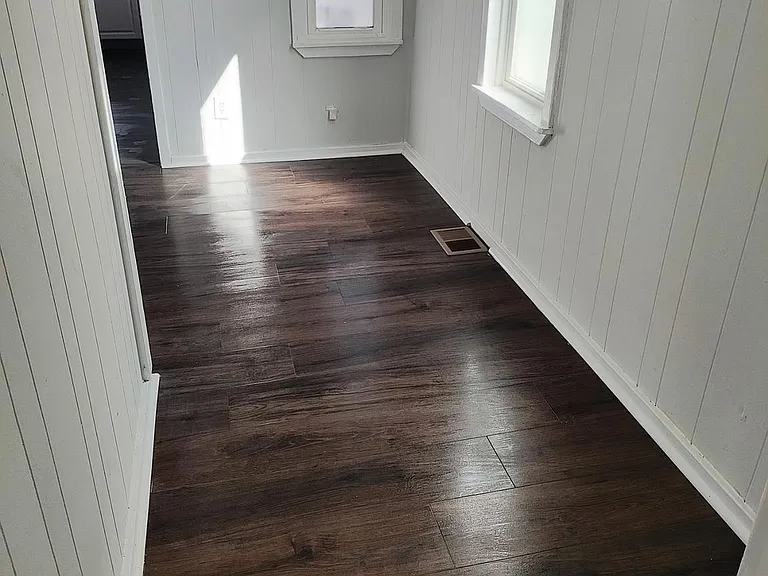 616 George St — Photo 12