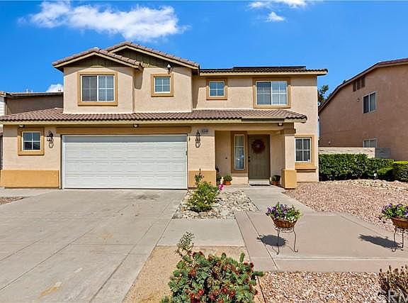 3rd image of 15548 Skylark Ave