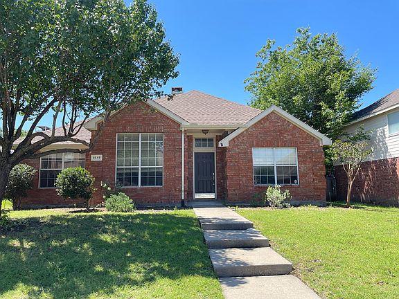 2nd image of 9517 Thorncliff Dr