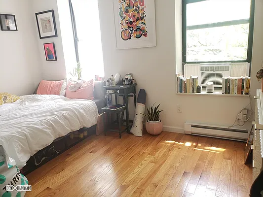 Rented by Citi Habitats | media 18