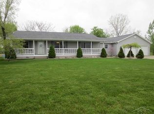 7145 Sarle Rd, Freeland, MI 48623