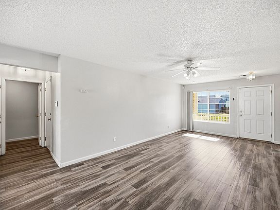 5th image of 4859 Joplin Ct