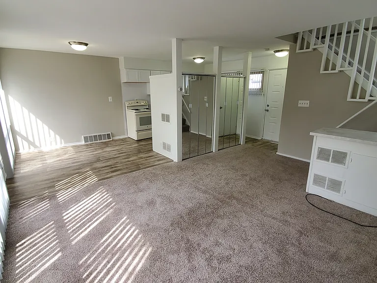 Eton Square Apartments and Townhomes — Photo 118