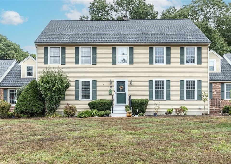 1st image of 18 Seaver Brook Ln #18