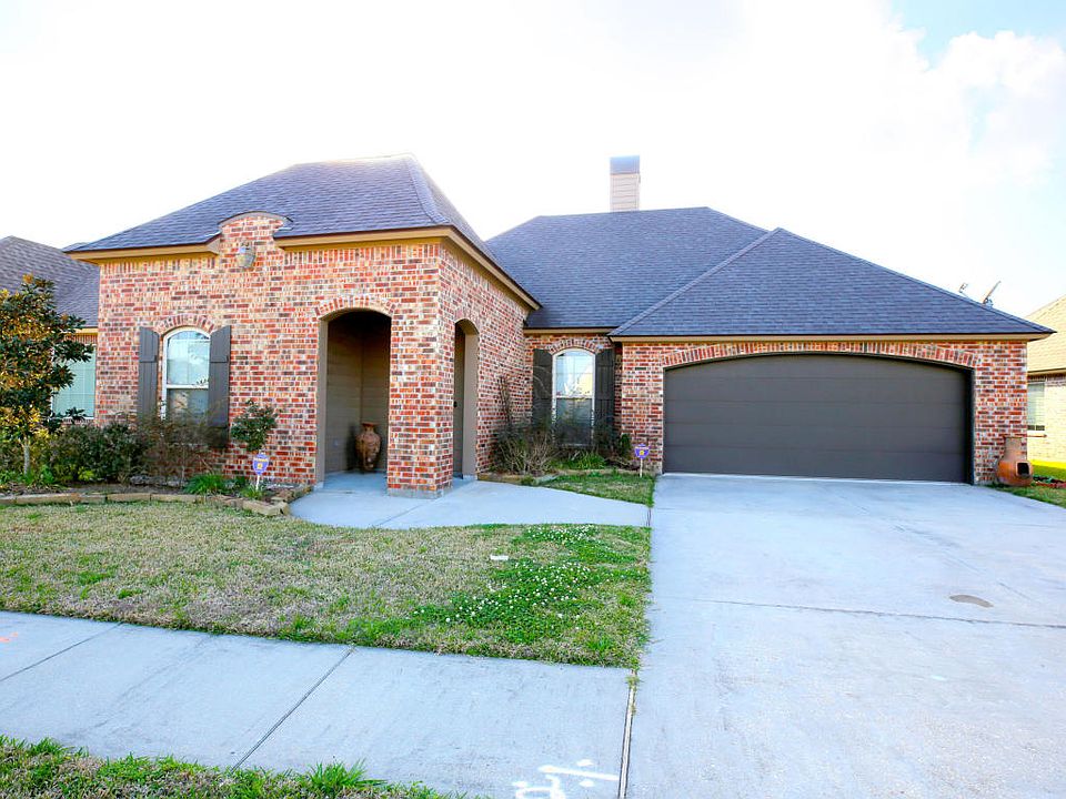 1st image of 103 Mirada Ln