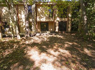 931 Shady Oak Ln, Dickinson, TX 77539
