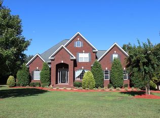 107 Londonderry Dr, Goldsboro, NC 27530