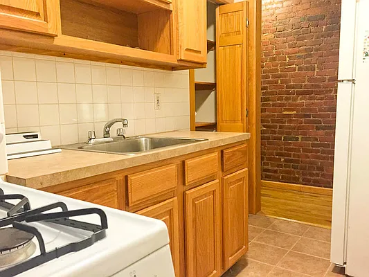 Rented by Sovereign Associates | media 24