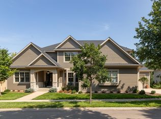 1091 Fox Hill Pl SW, Rochester, MN 55902