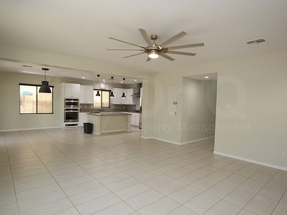 4th image of 3017 E Megan St