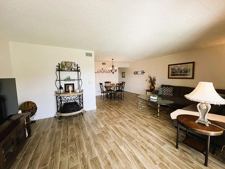 3402 Bimini Ln #G4 — Photo 18