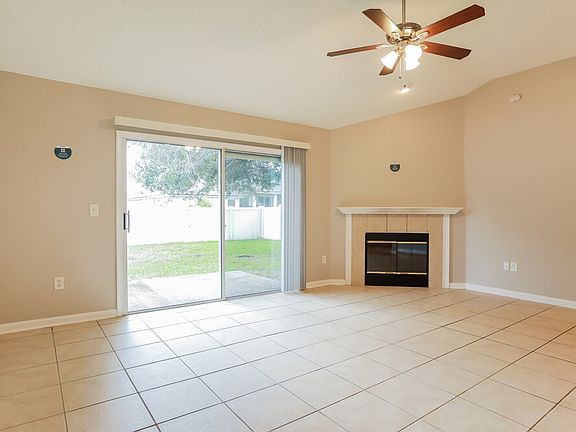 5th image of 2870 Cross Creek Dr