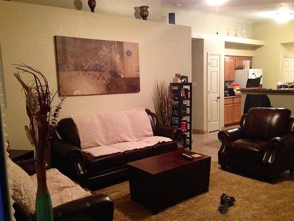5th image of 4462 S Bamboo Ave
