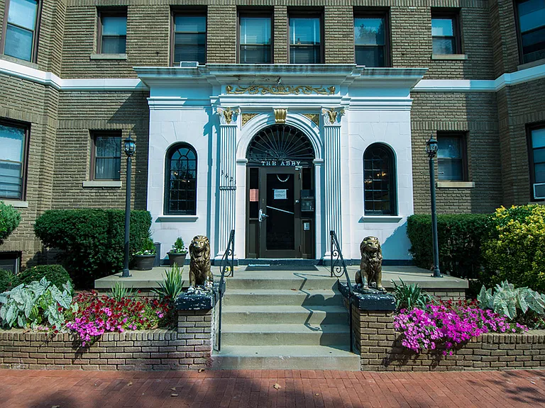 The Abby Apartments Entrance Center