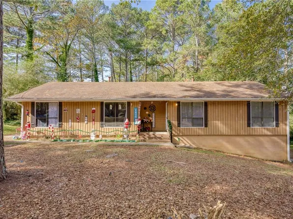 4881 Valley Dale Dr SW, Lilburn, GA 30047