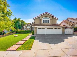 2311 Via Pacifica, Corona, CA 92882