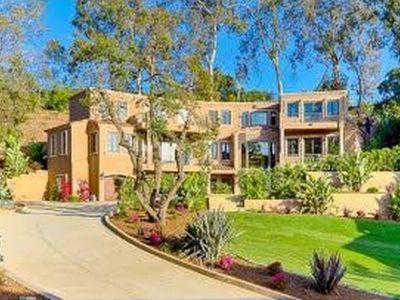 7159 Country Club Dr, La Jolla, CA, 92037