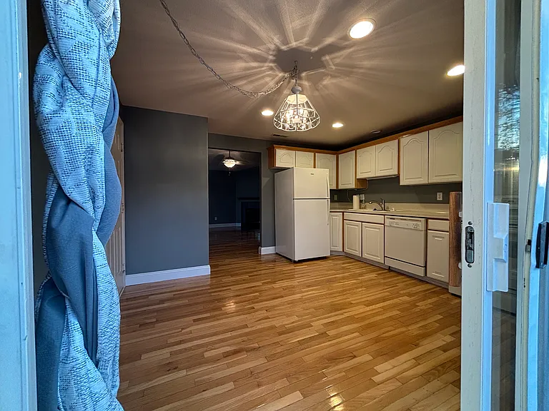 5416 Koufax Ln — Photo 28
