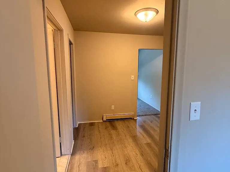 510 Henrietta St #5 — Photo 6