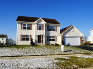 4642 Squaw Valley Dr, Loves Park, IL 61111