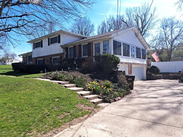 27 Blackwell Ct, Fairfield, OH 45014