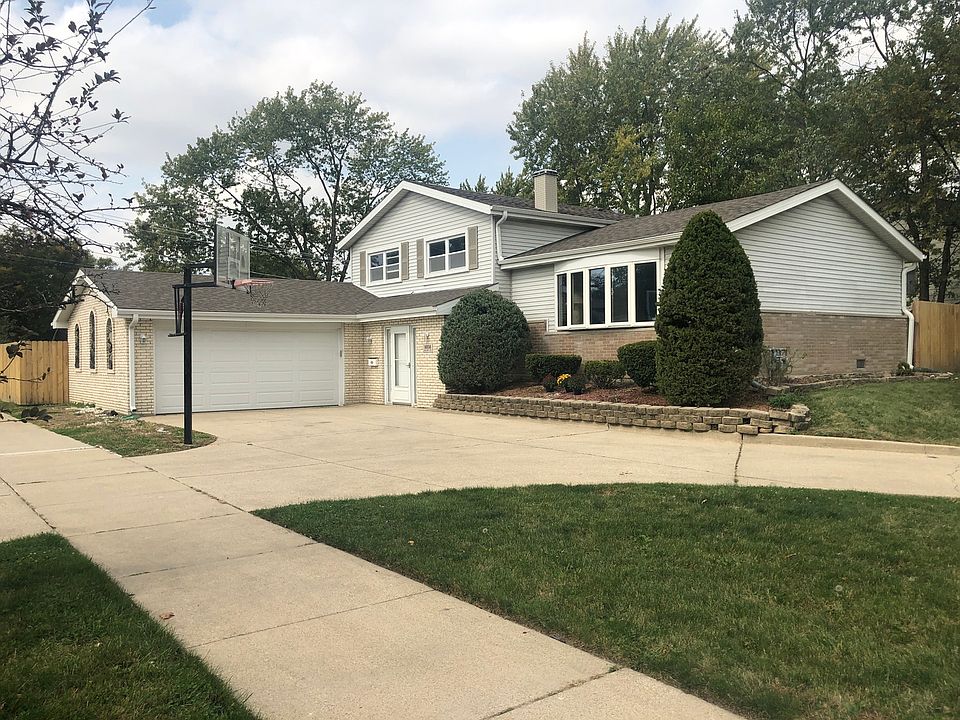 1st image of 8856 S 84th Ct