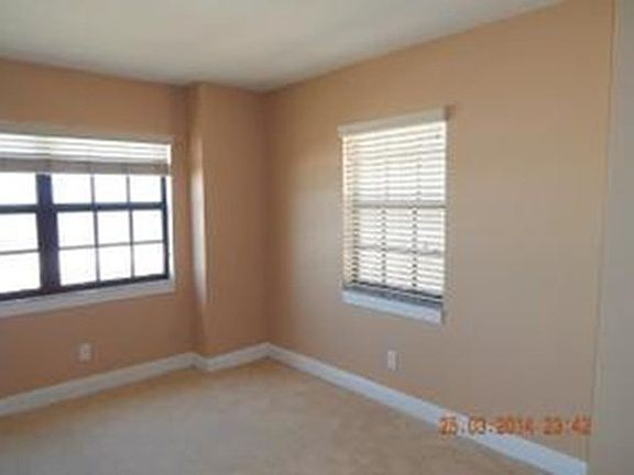 4th image of 50 Meredith Ln #2