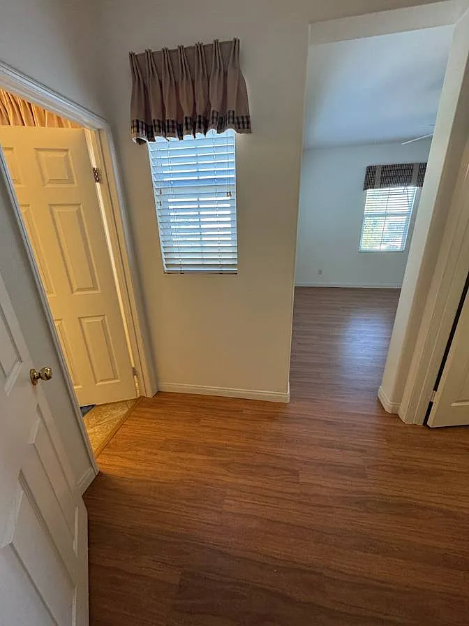 Grove Community Dr, Riverside — Photo 3