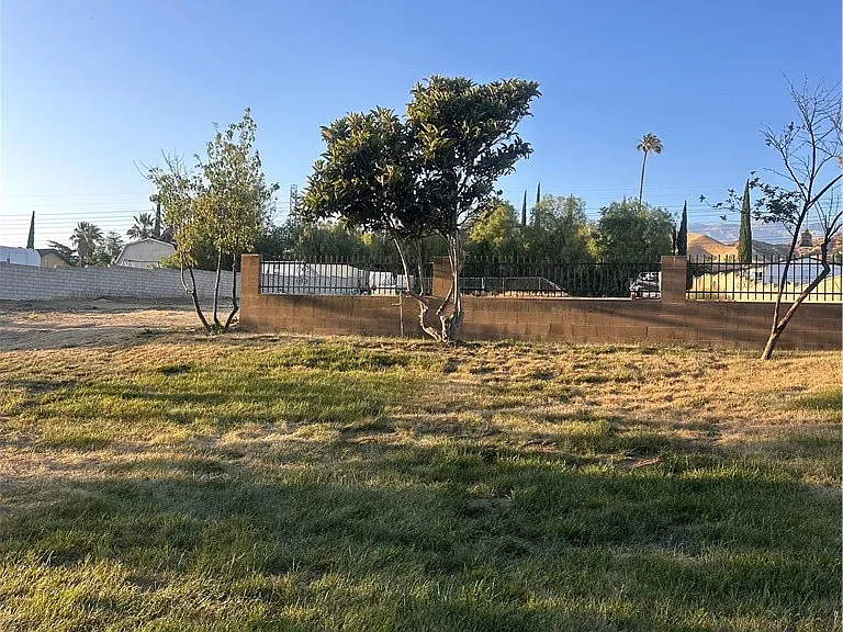 4333 Hillside Dr — Photo 8