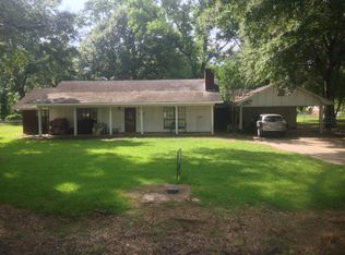 6687 Eastlake Rd, Sterlington, LA 71280