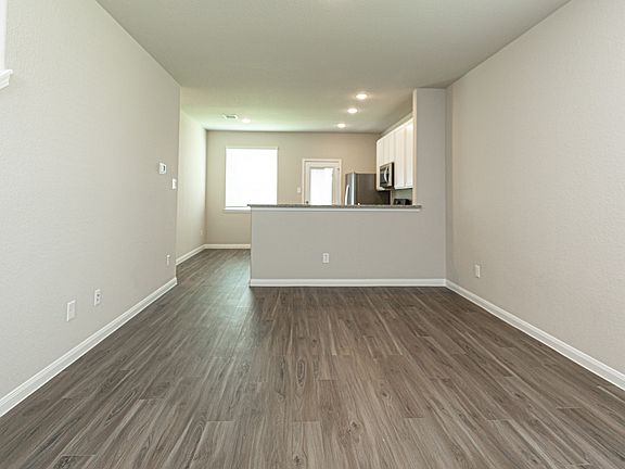 Family Room to Kitchen
