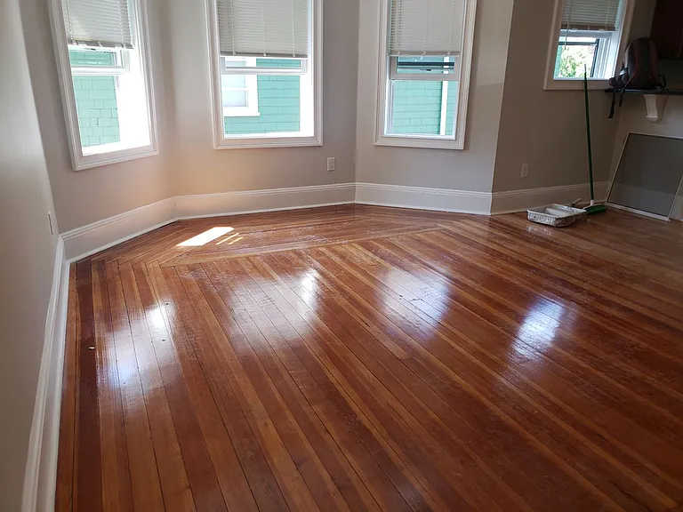 22 Barton St — Photo 3