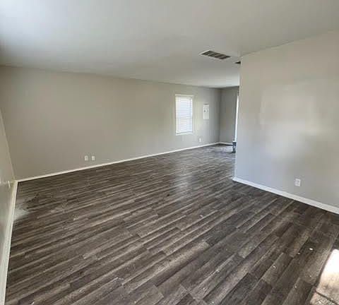 2nd image of 9613 Crestbrook Dr